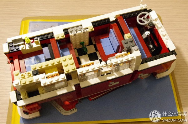 年終獎購車記——大眾T1 露營車，好吧其實是LEGO 樂高 10220